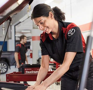 Service Center | Fremont Toyota Lander in Lander WY