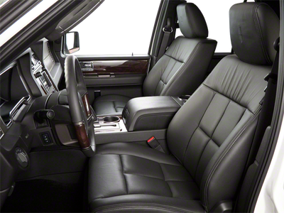 2011 Lincoln Navigator L Base