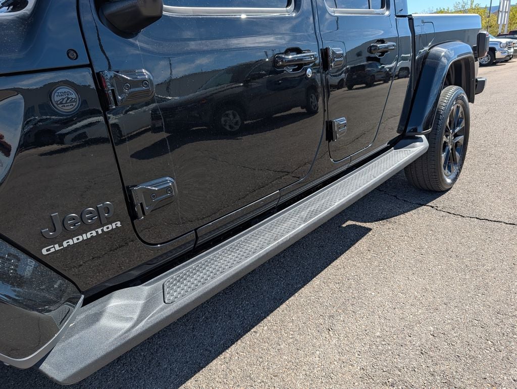 2022 Jeep Gladiator Overland