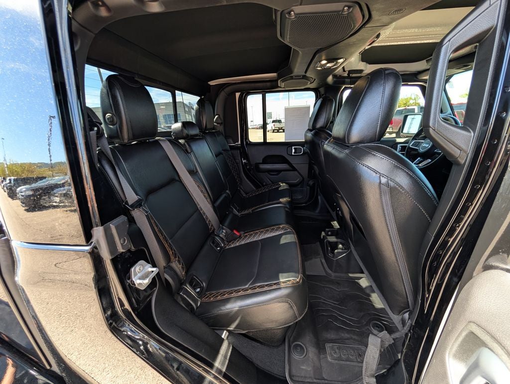 2022 Jeep Gladiator Overland