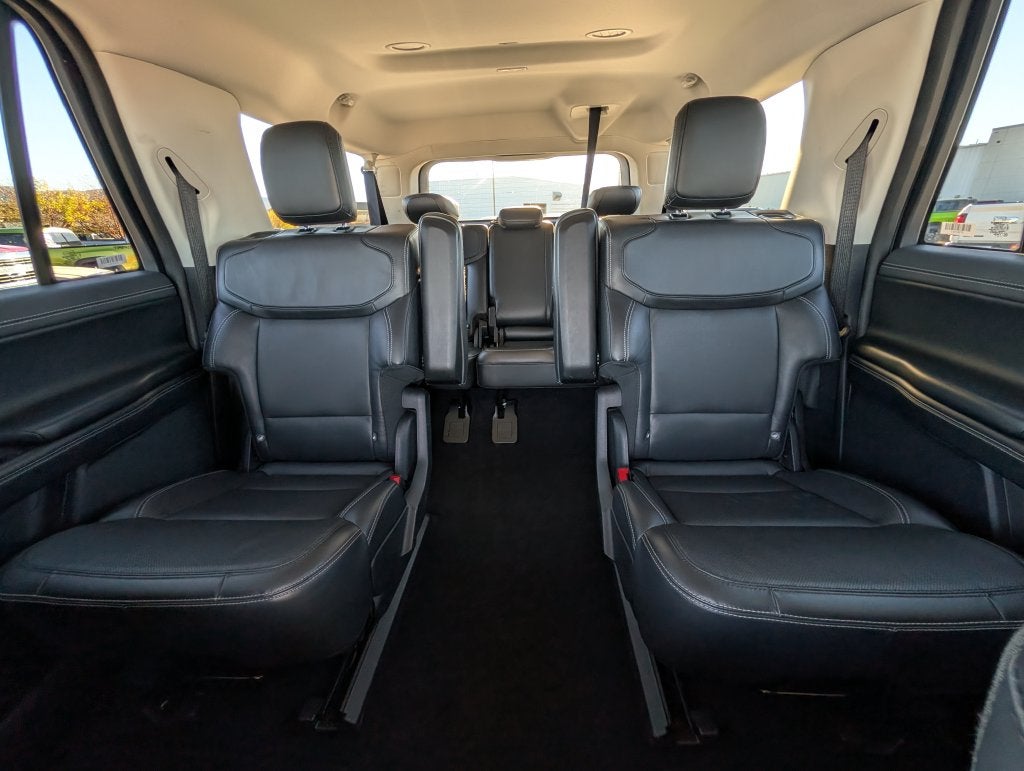 2025 Ford Expedition Max Platinum MAX