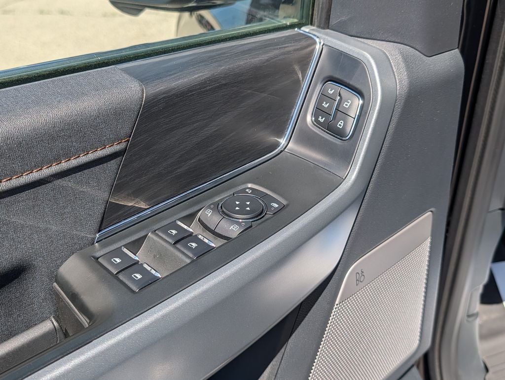 2025 Ford F-150 Lariat 157"