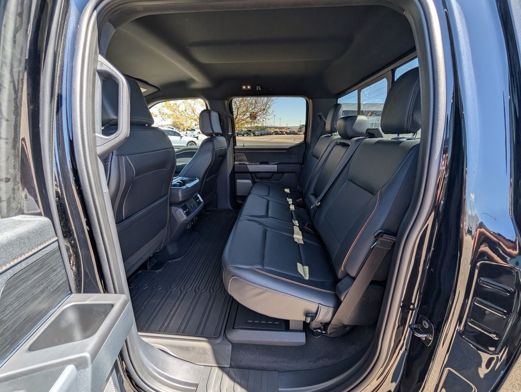 2025 Ford F-150 Lariat 157"