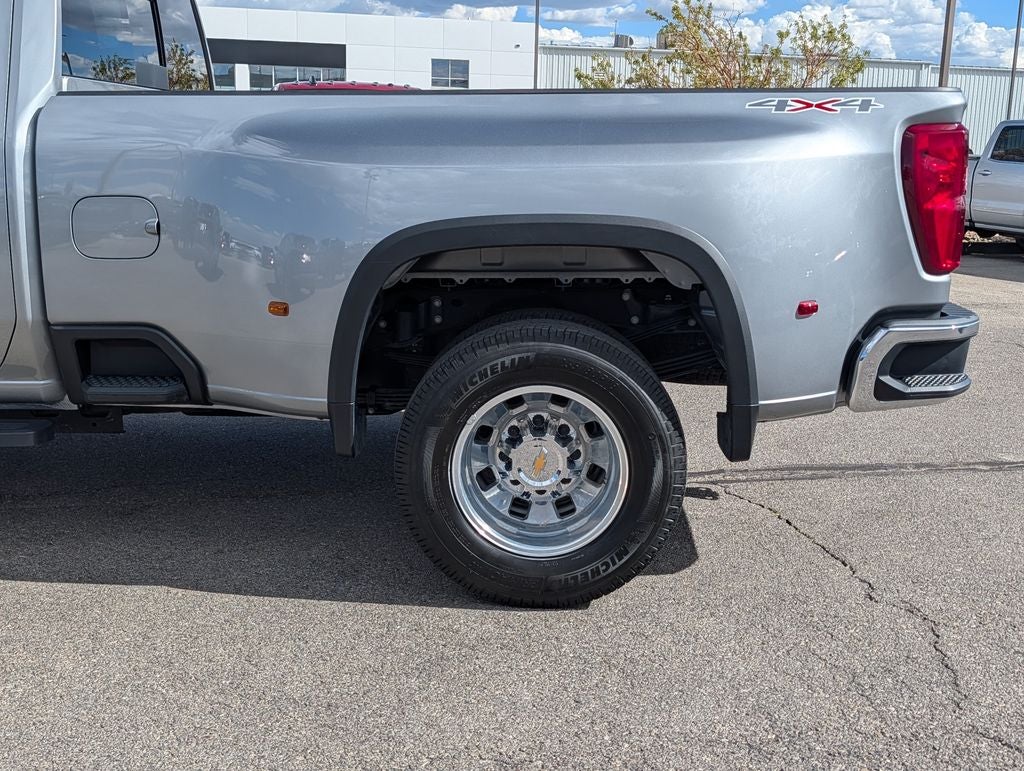 2026 Chevrolet Silverado 3500HD Crew Cab, Long Bed, LTZ Dual Rear Wheel, RWD