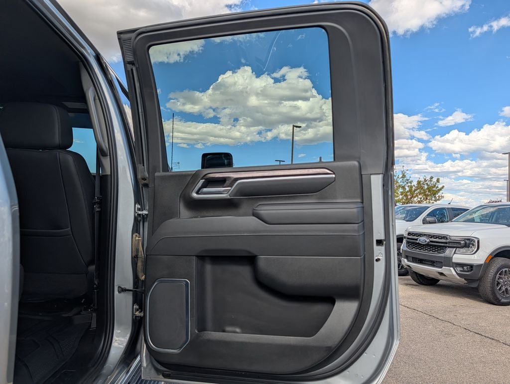 2026 Chevrolet Silverado 3500HD Crew Cab, Long Bed, LTZ Dual Rear Wheel, RWD