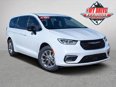 2024 Chrysler Pacifica Touring L AWD