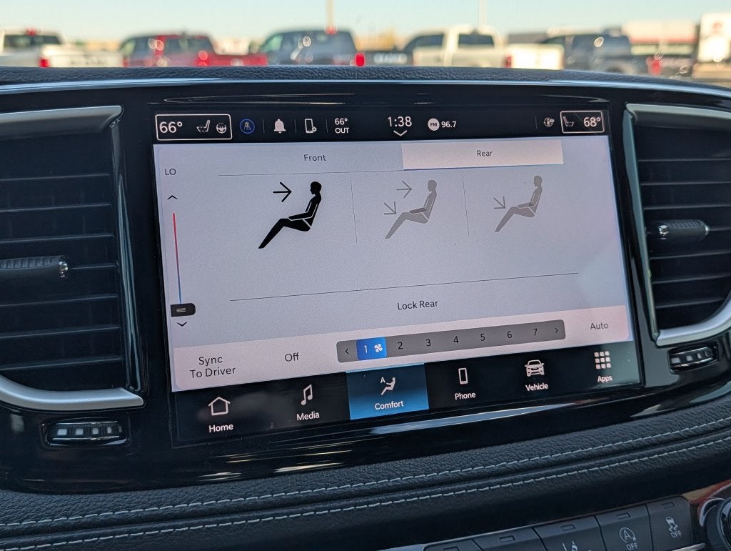 2024 Chrysler Pacifica Touring L AWD