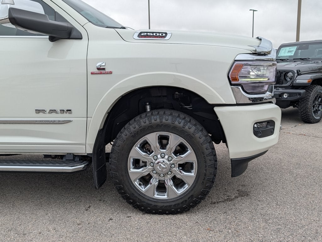2022 RAM 2500 Limited Crew Cab 4x4 6'4' Box