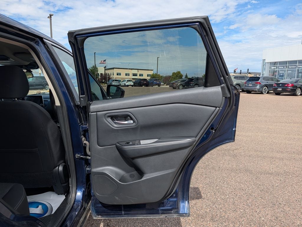 2025 Nissan Rogue SV AWD
