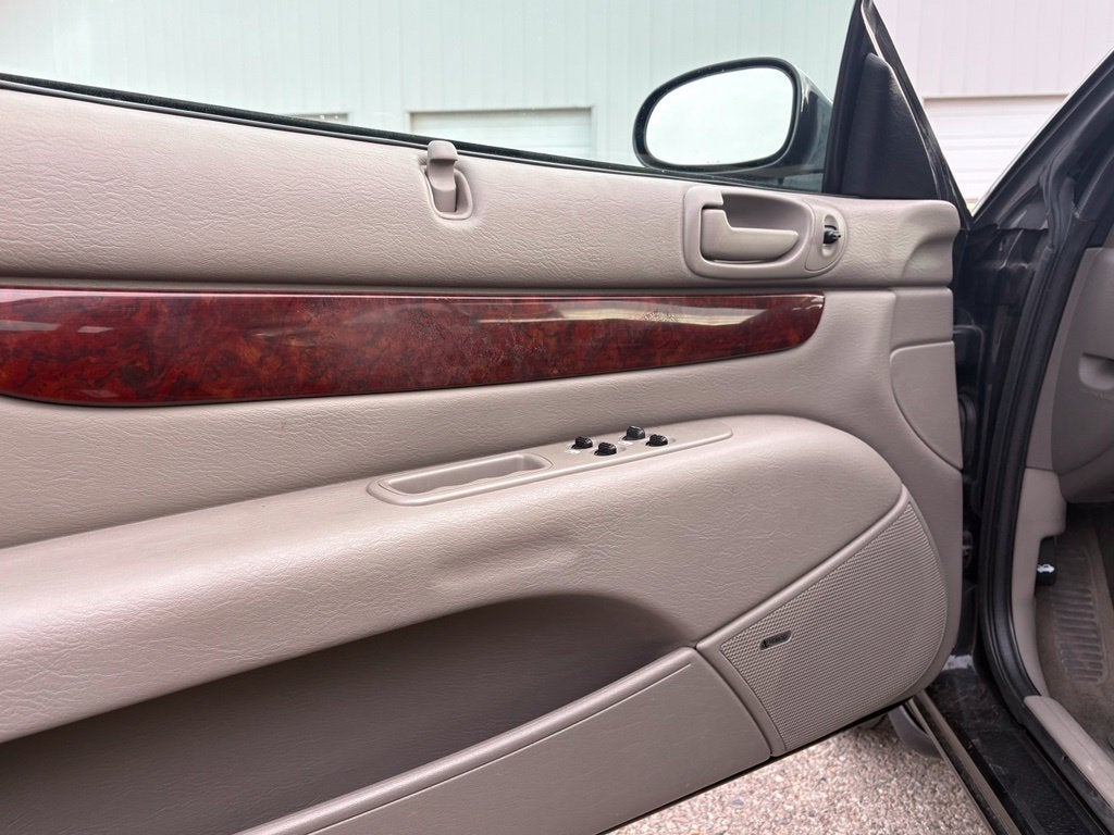 2001 Chrysler Sebring LXi