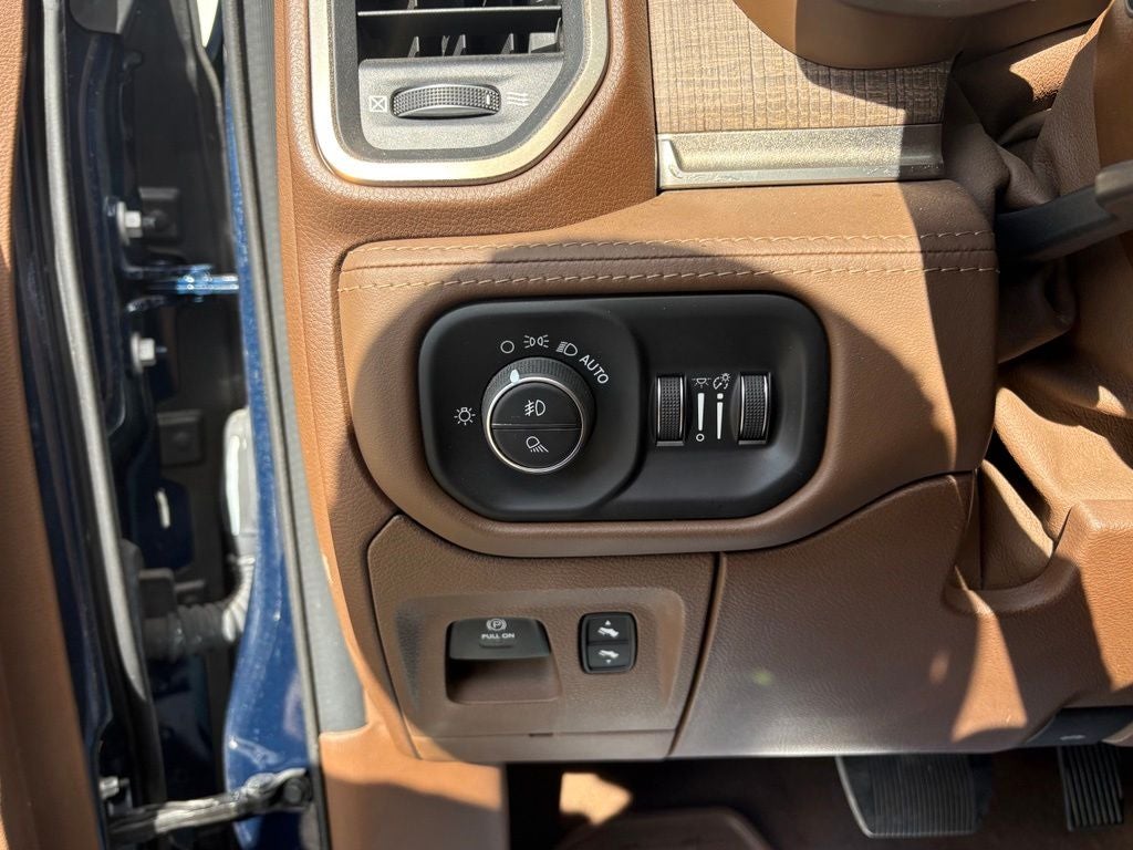 2019 RAM 1500 Laramie Longhorn