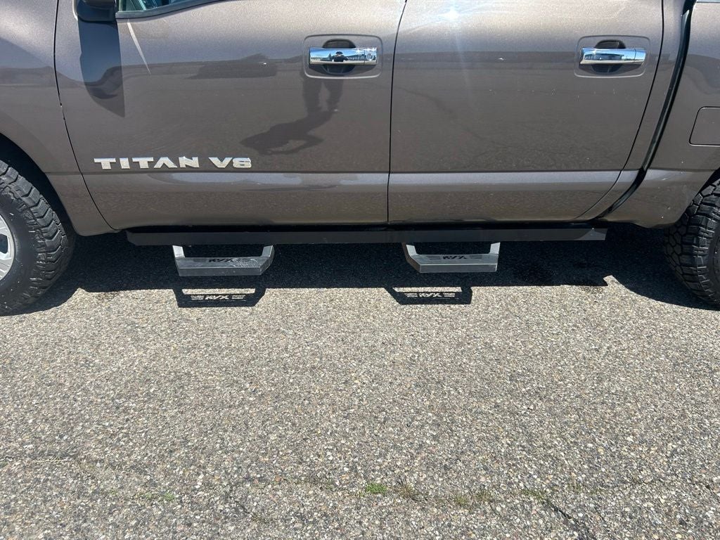 2019 Nissan Titan SV