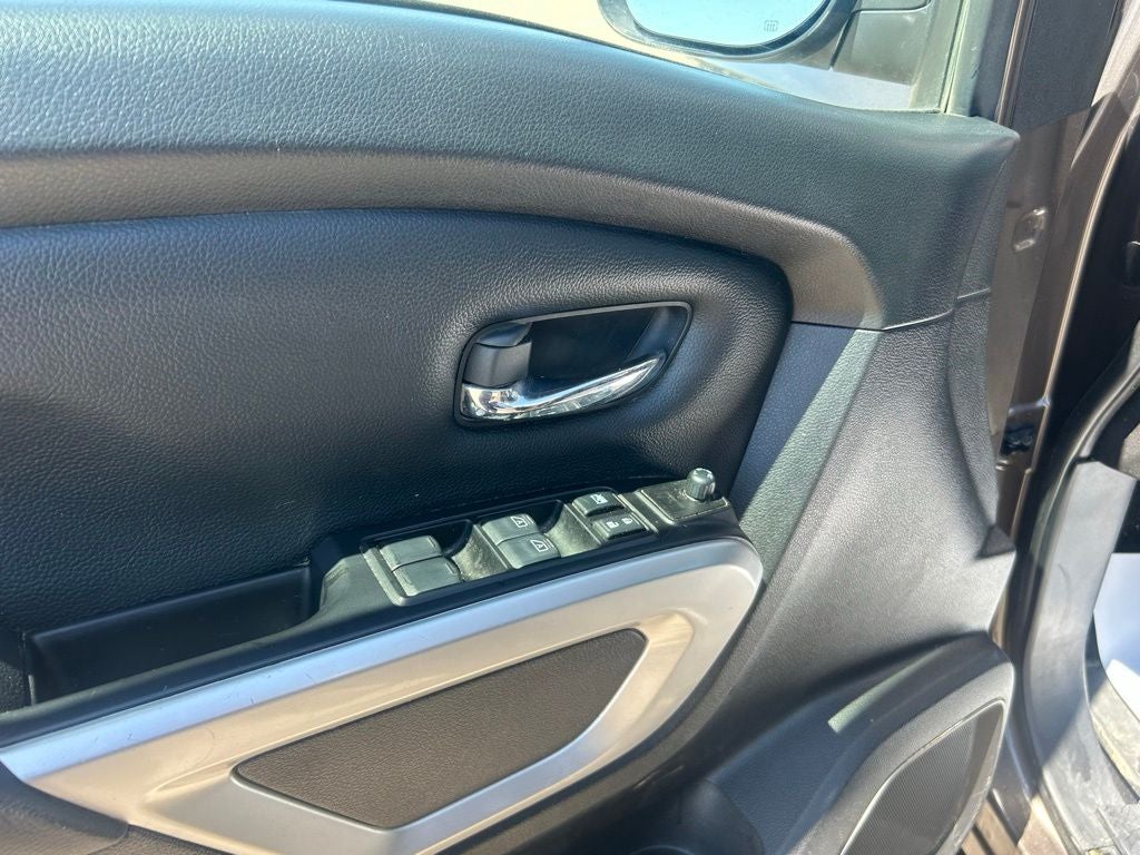2019 Nissan Titan SV