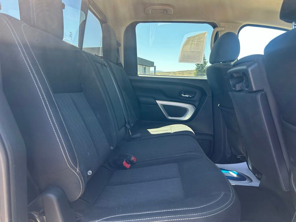2019 Nissan Titan SV
