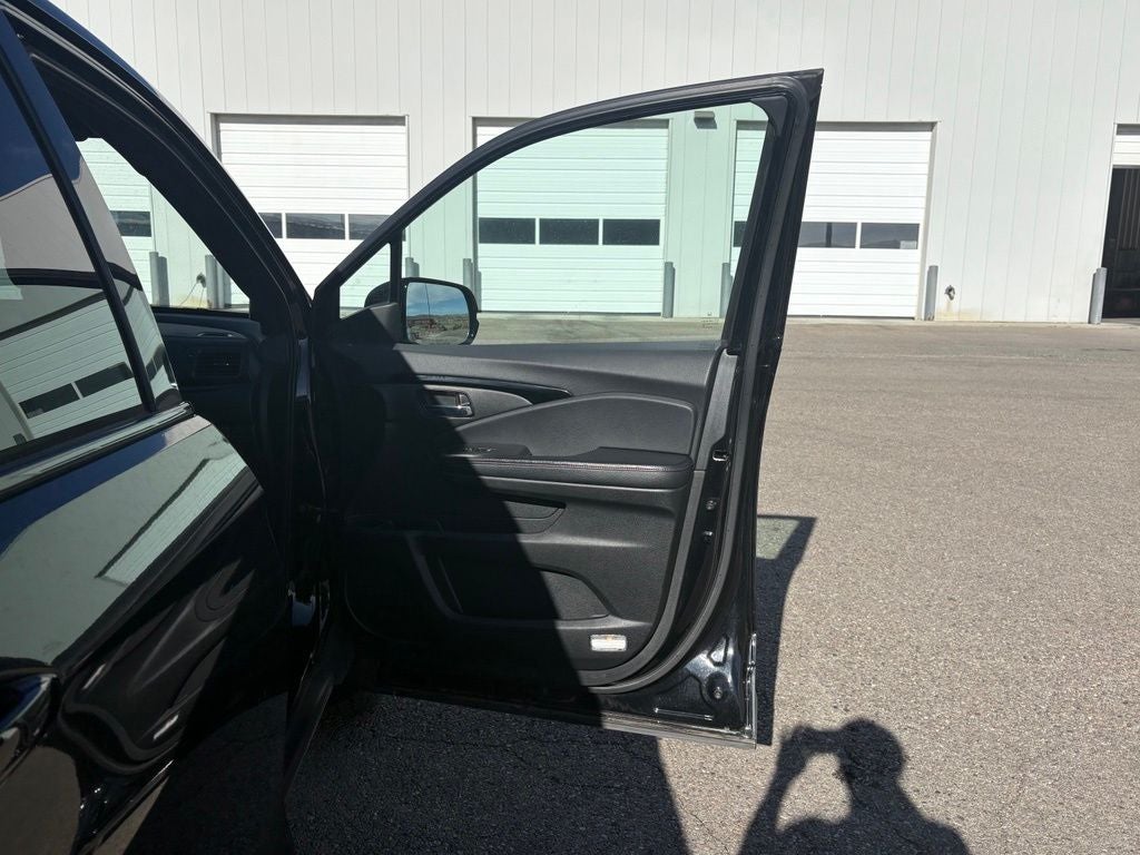 2018 Honda Ridgeline Black Edition