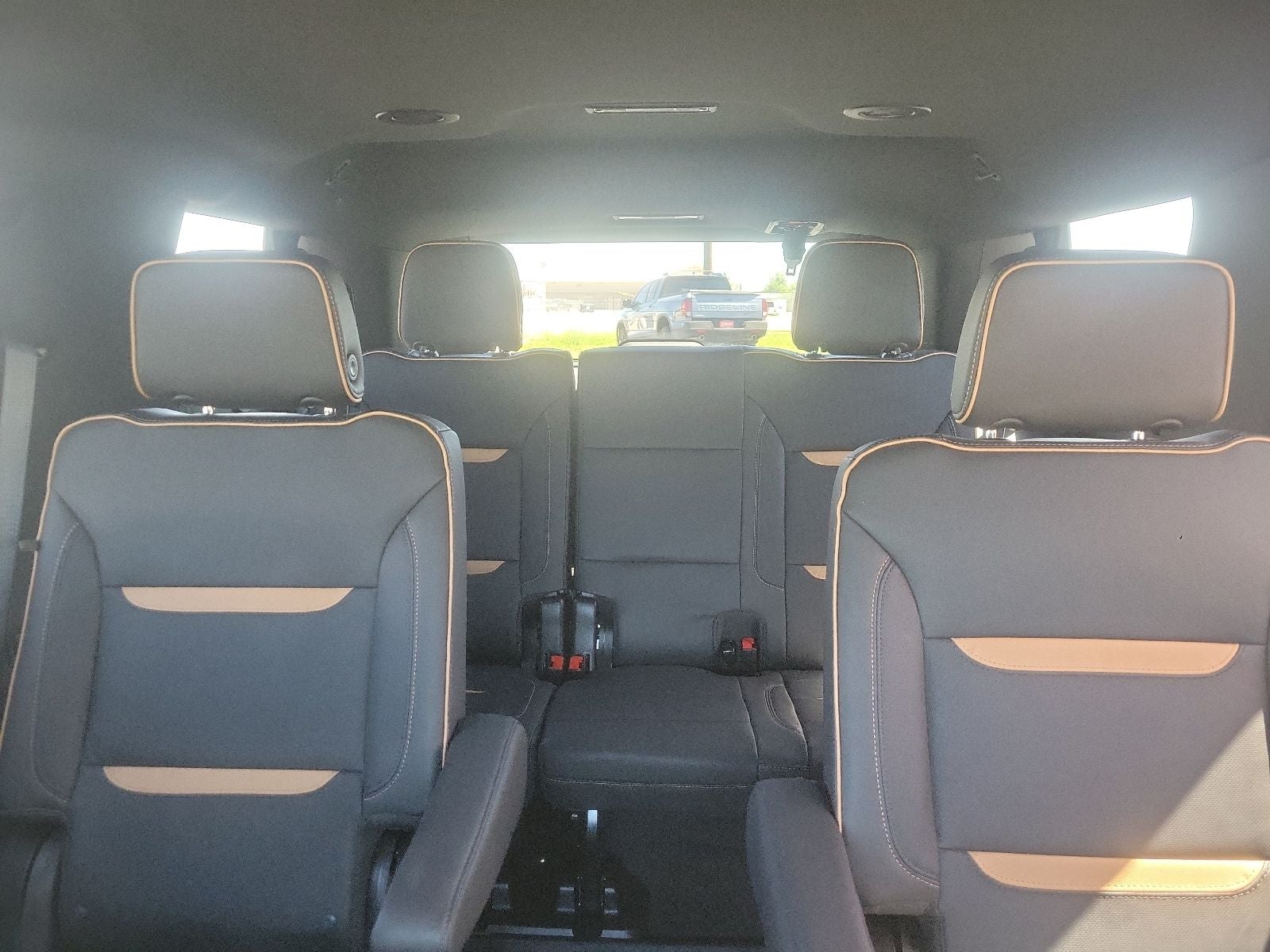 2024 GMC Yukon AT4 - Photo 36