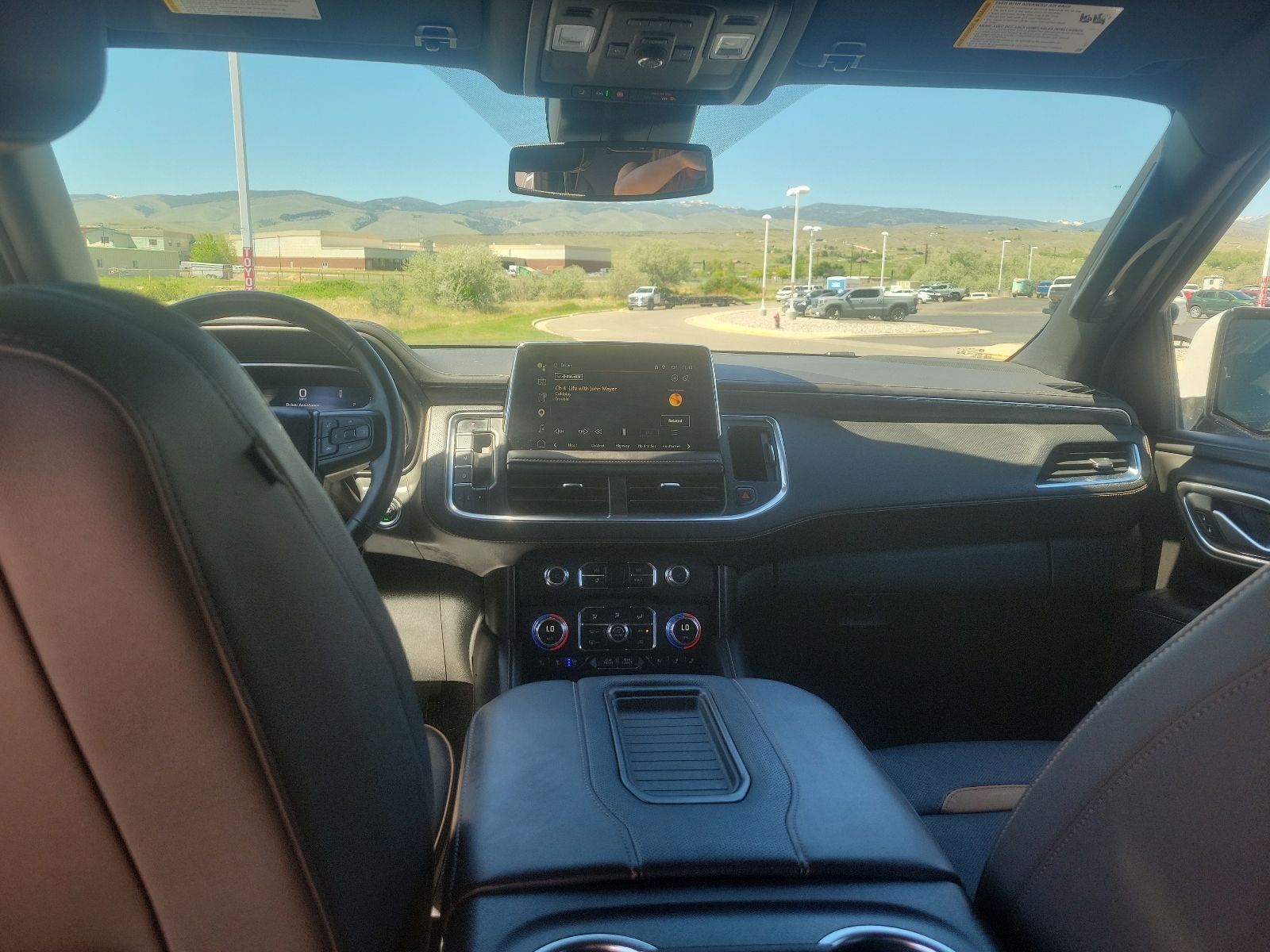 2024 GMC Yukon AT4 - Photo 43