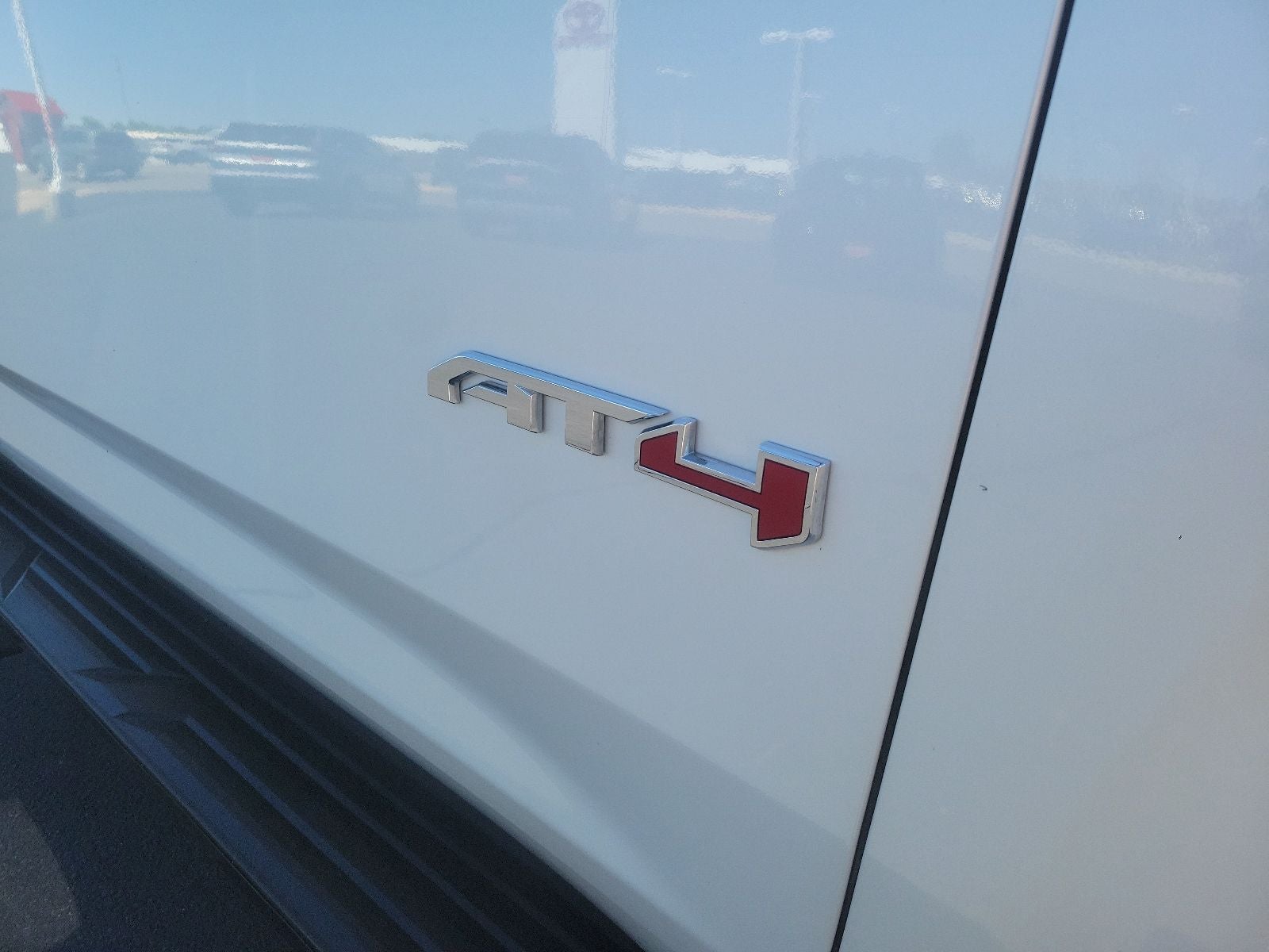 2024 GMC Yukon AT4 - Photo 54