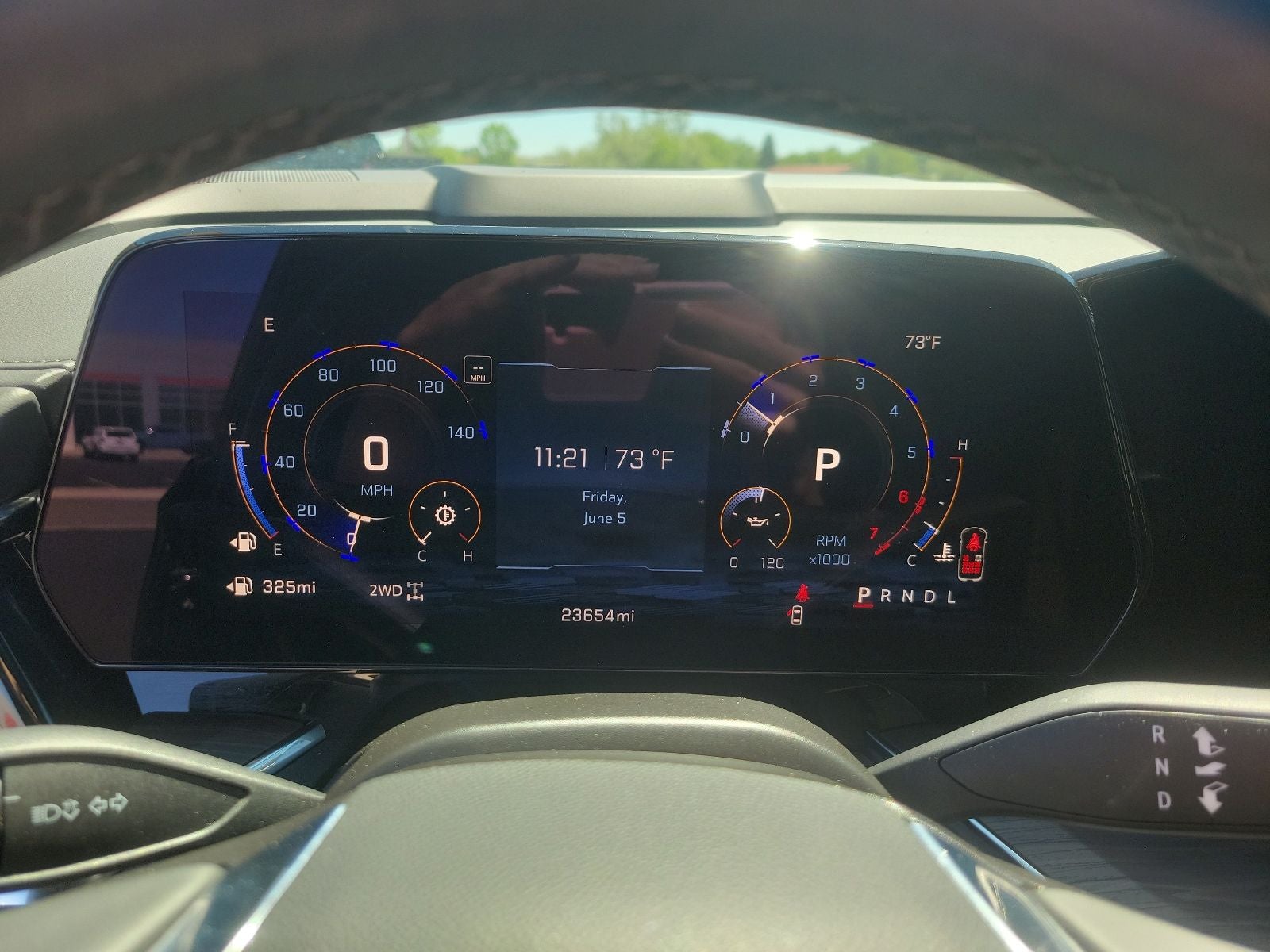 2025 Chevrolet Suburban Z71 - Photo 21
