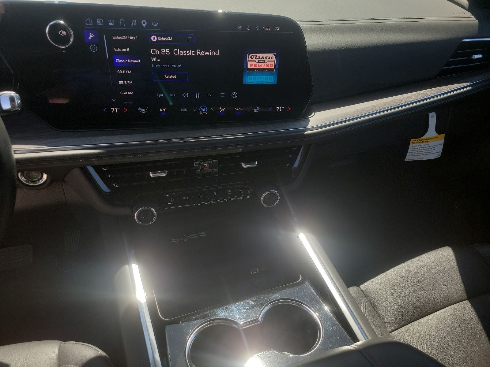 2025 Chevrolet Suburban Z71 - Photo 22