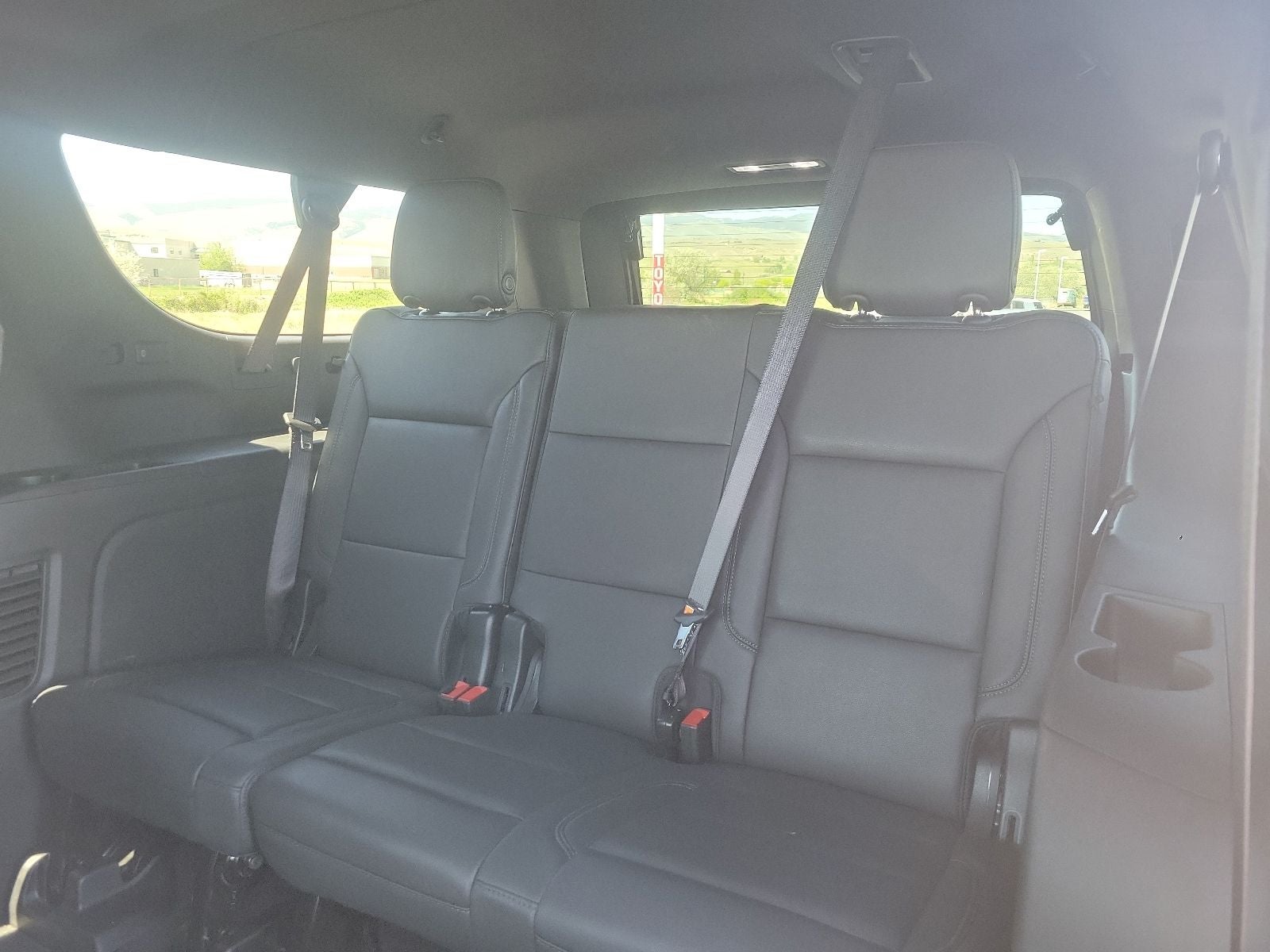 2025 Chevrolet Suburban Z71 - Photo 41