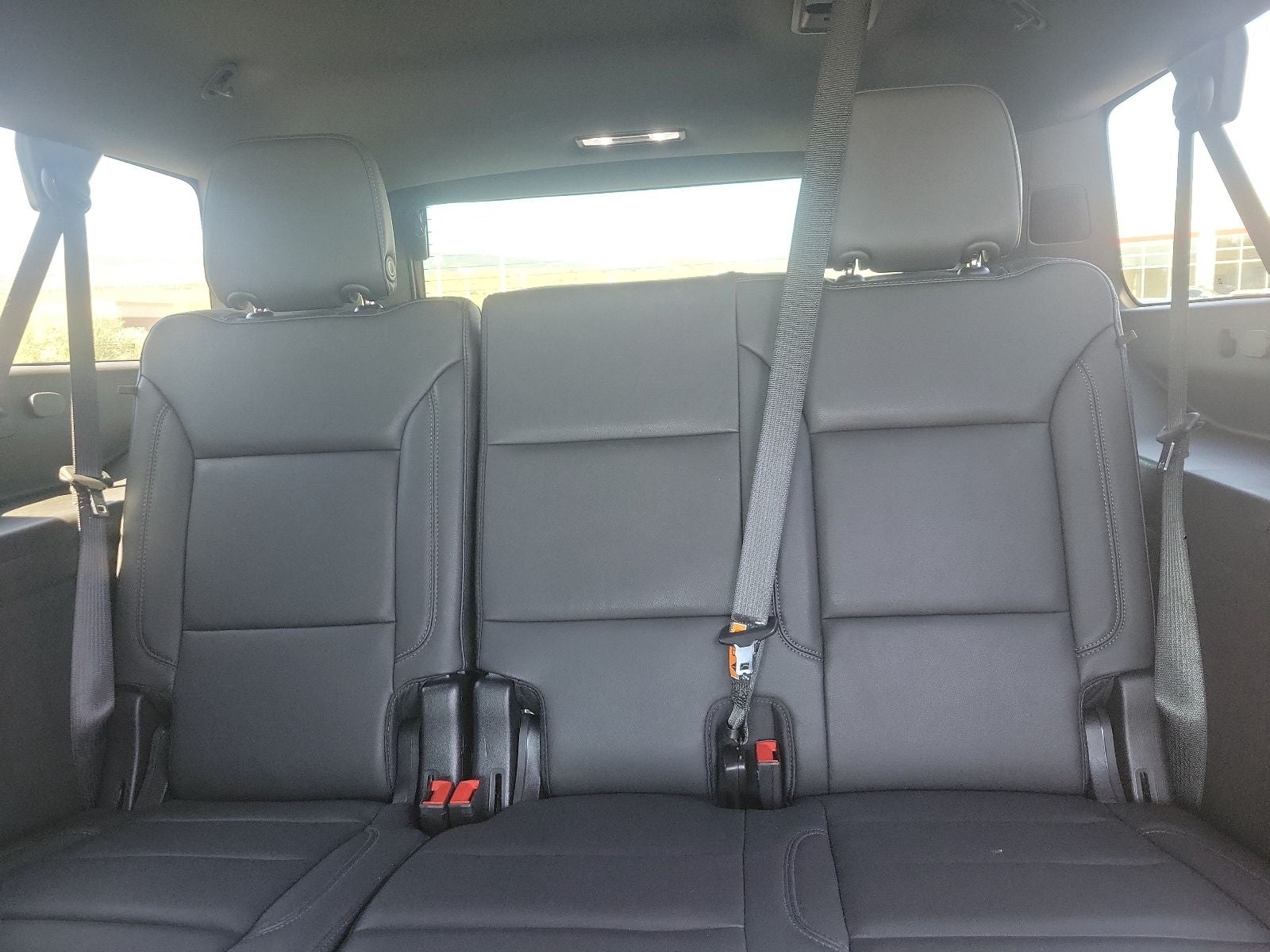 2025 Chevrolet Suburban Z71 - Photo 42