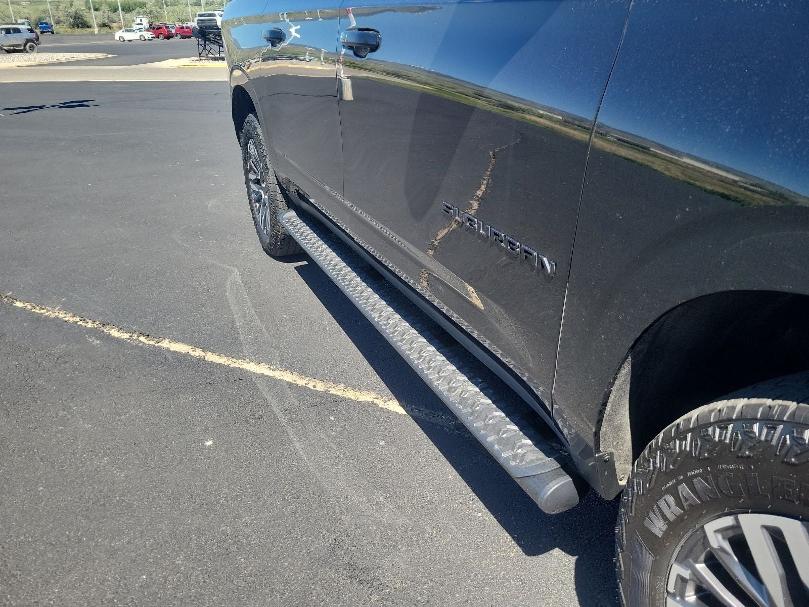 2025 Chevrolet Suburban Z71 - Photo 54