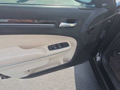 2020 Chrysler 300 Touring