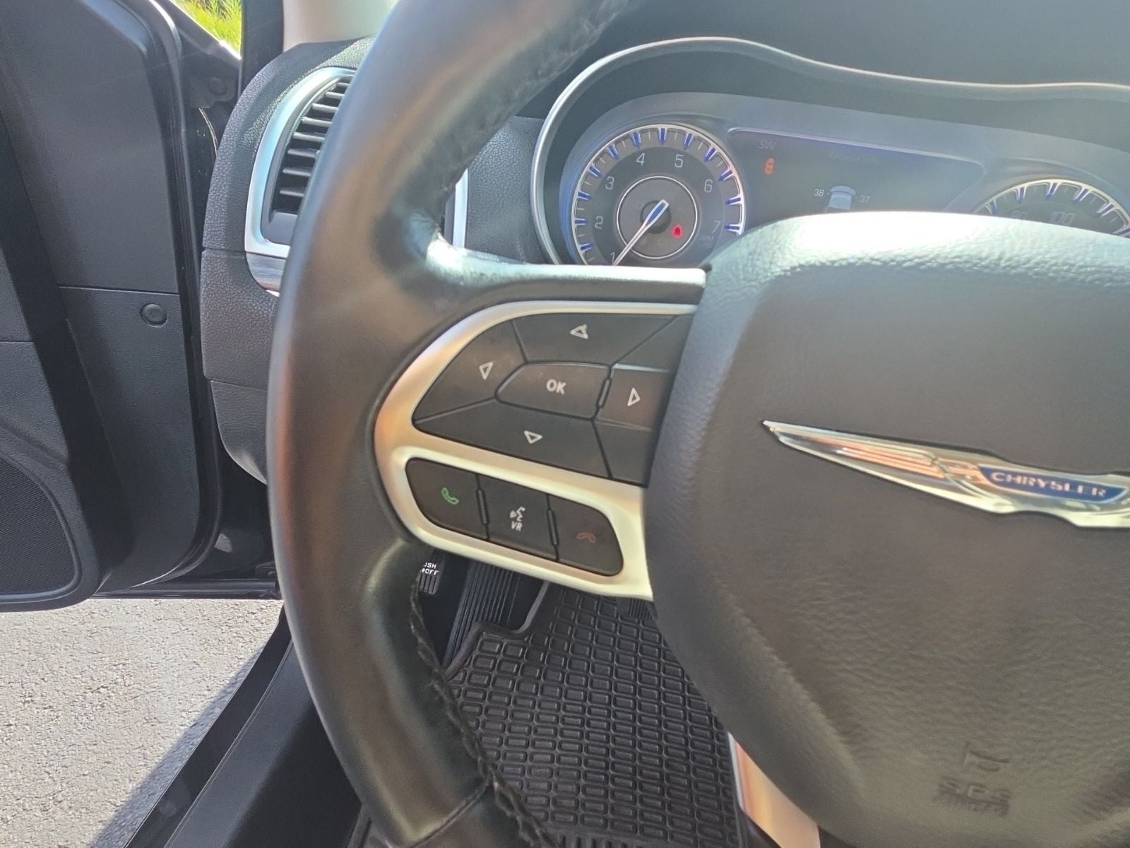 2020 Chrysler 300 Touring