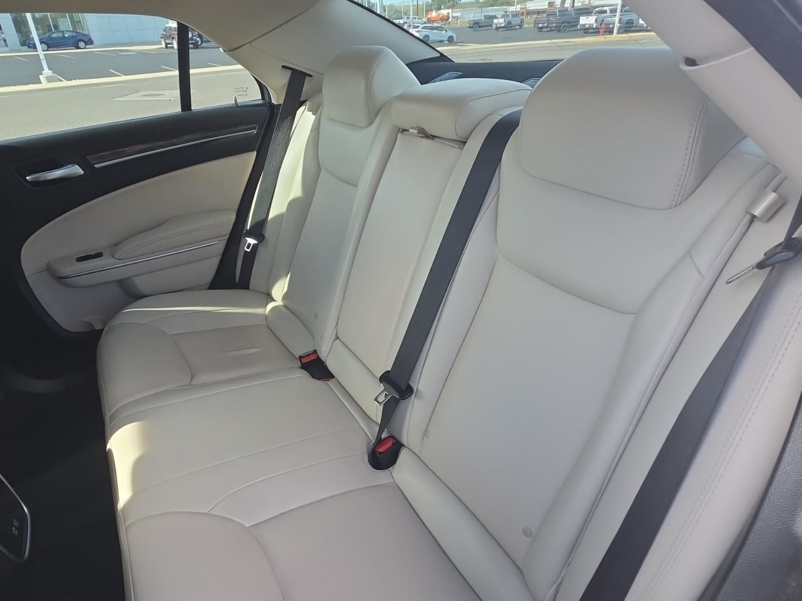 2020 Chrysler 300 Touring