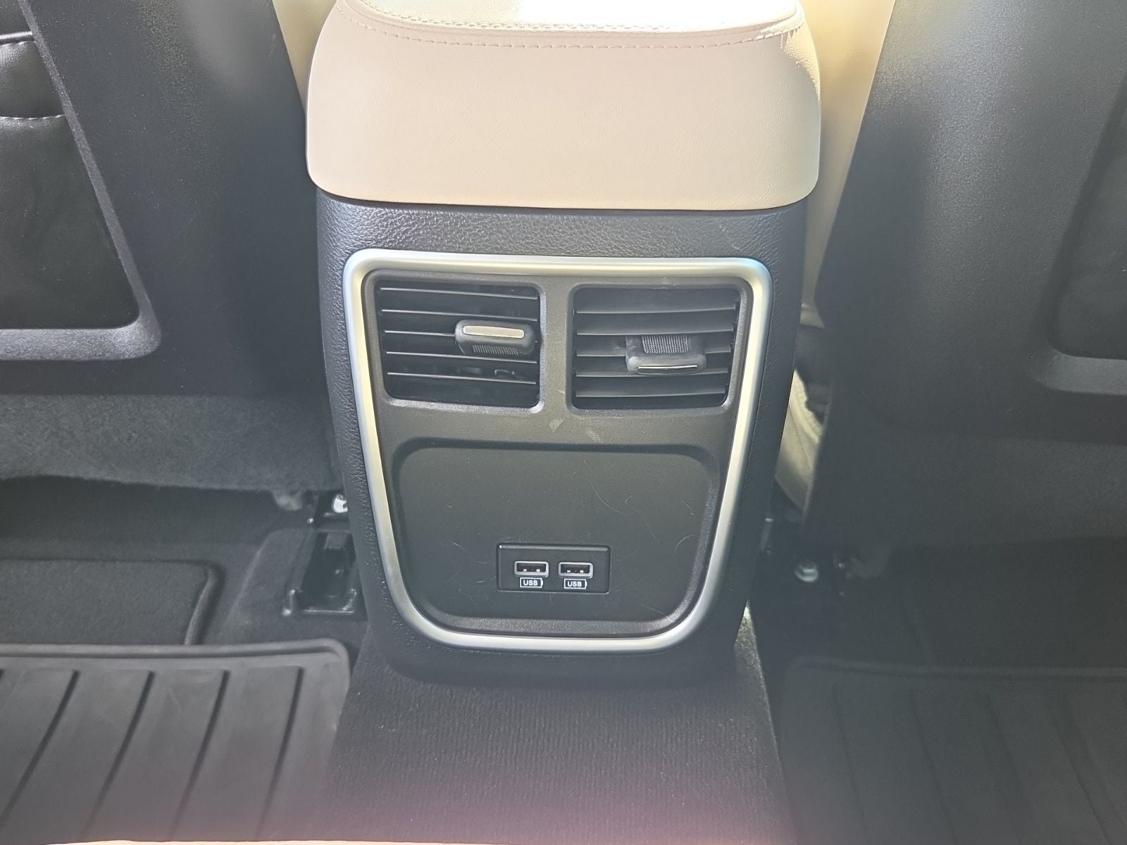 2020 Chrysler 300 Touring