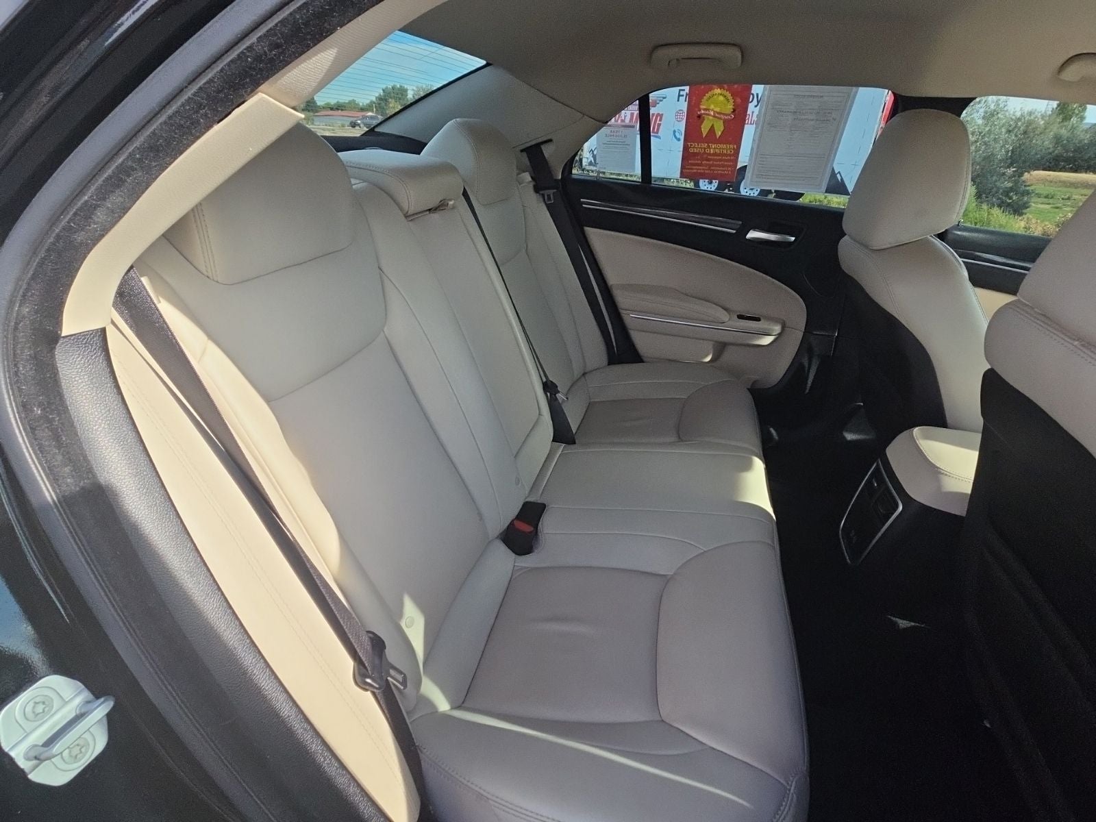 2020 Chrysler 300 Touring