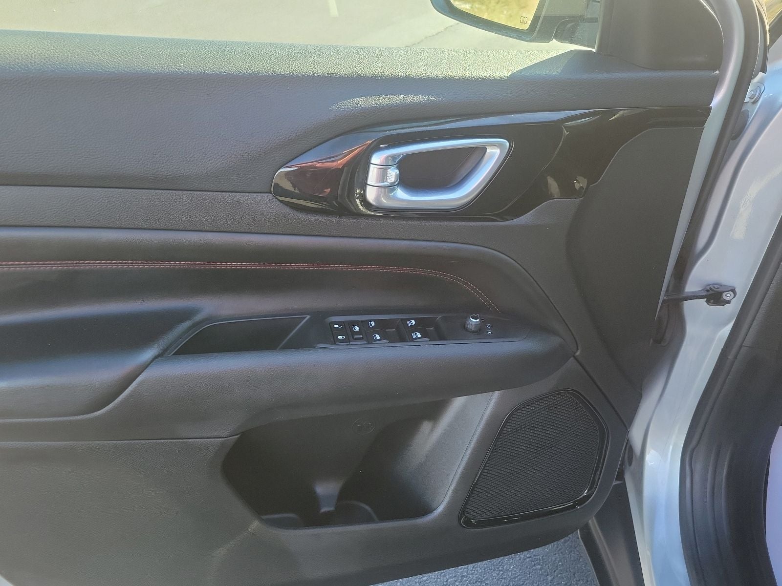 2024 Jeep Compass Trailhawk - Photo 13