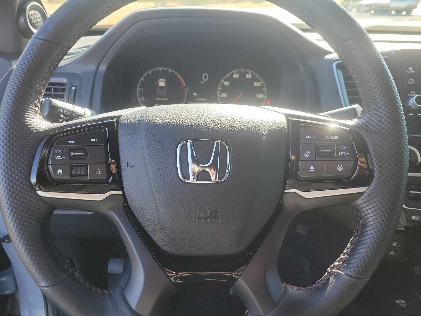 2024 Honda Ridgeline Black Edition - Photo 16
