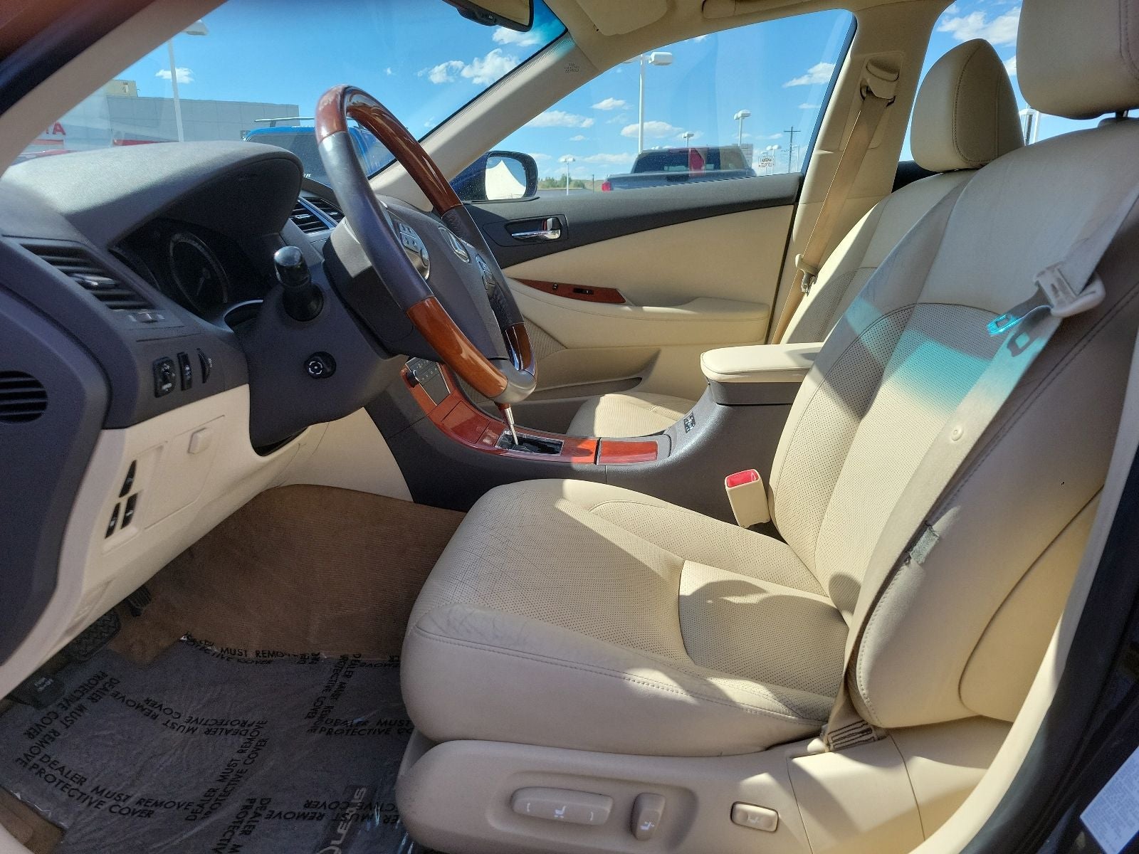 2010 Lexus ES 350 - Photo 14