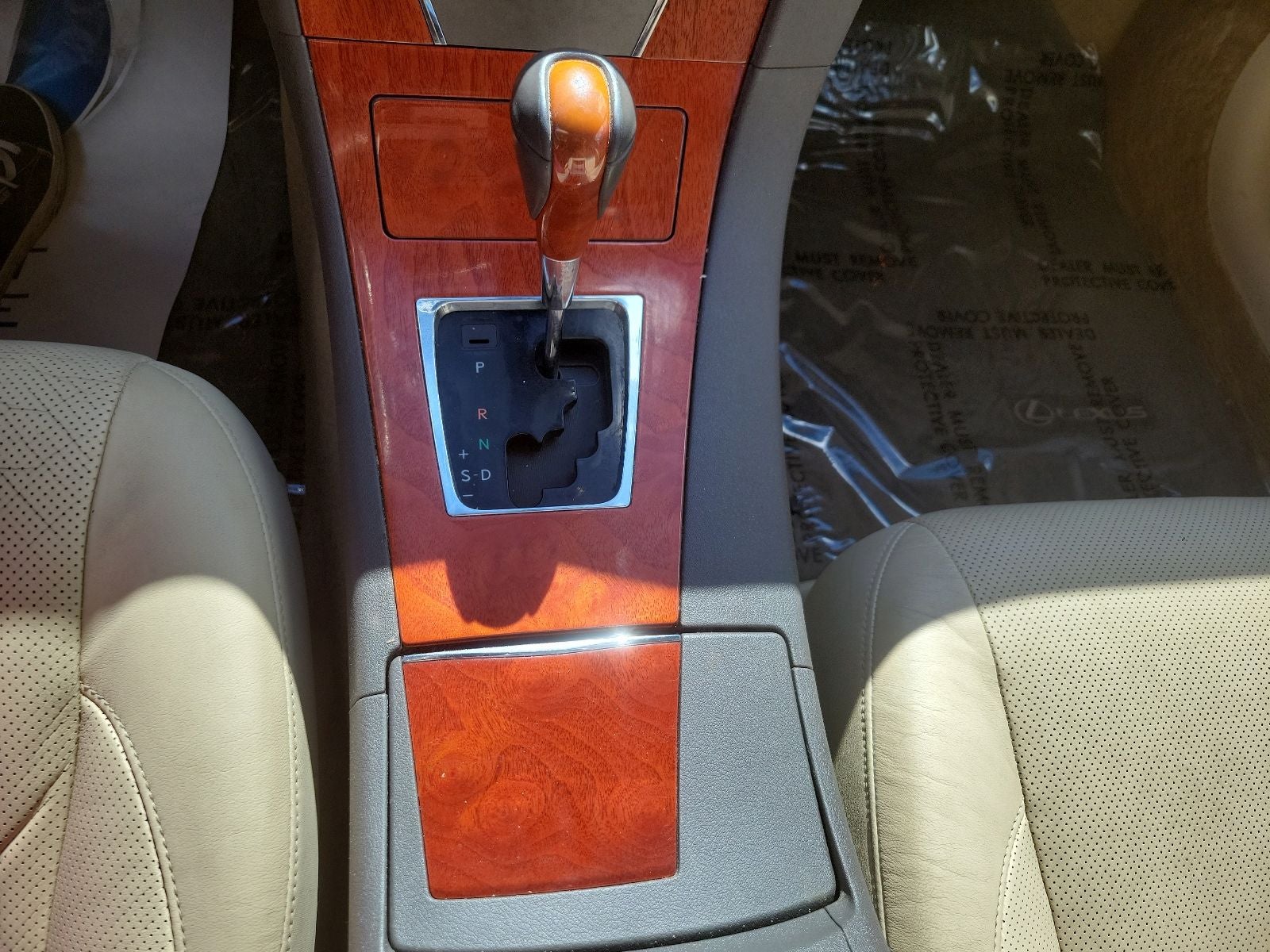 2010 Lexus ES 350 - Photo 22