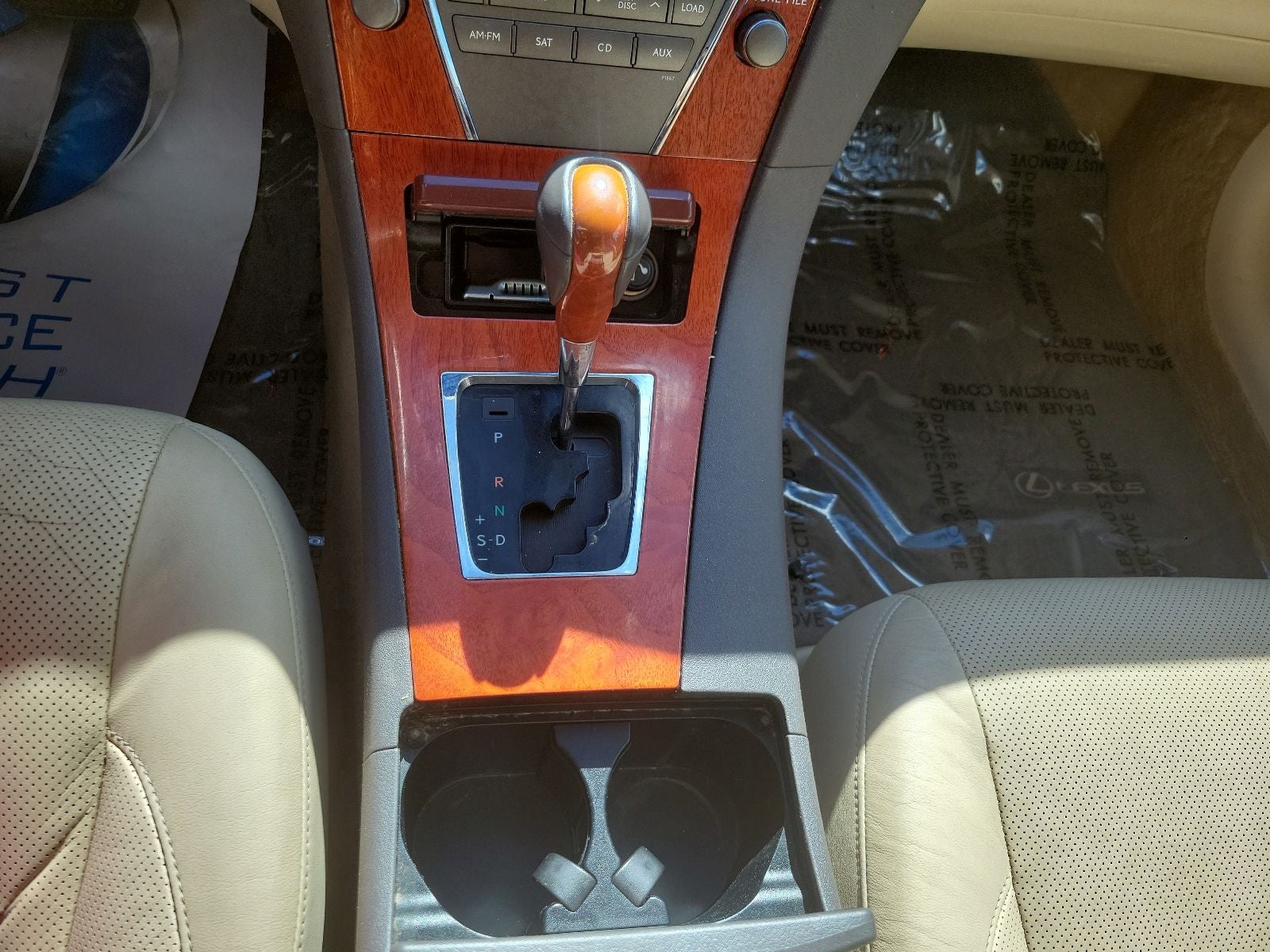 2010 Lexus ES 350 - Photo 23