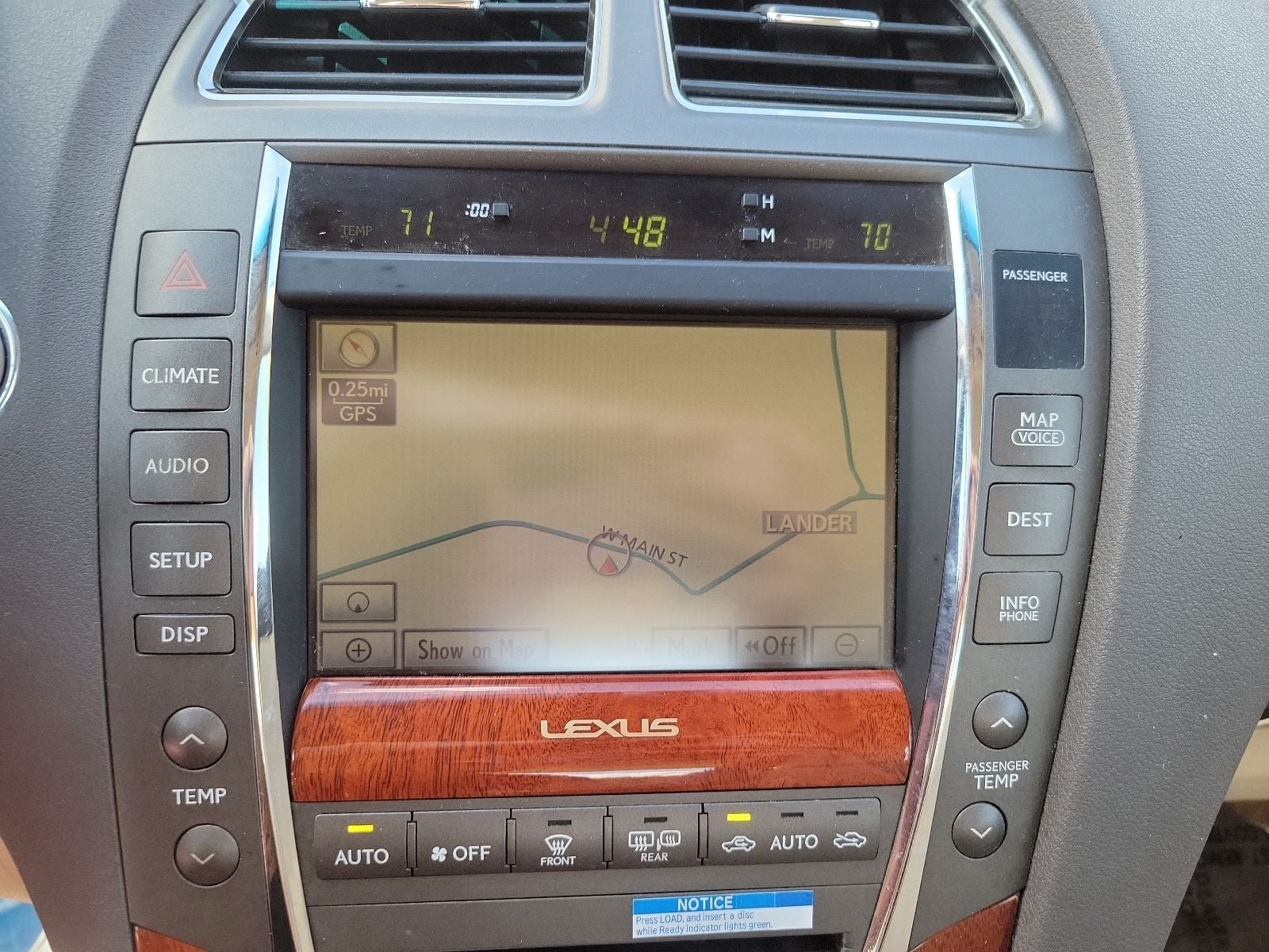 2010 Lexus ES 350 - Photo 26