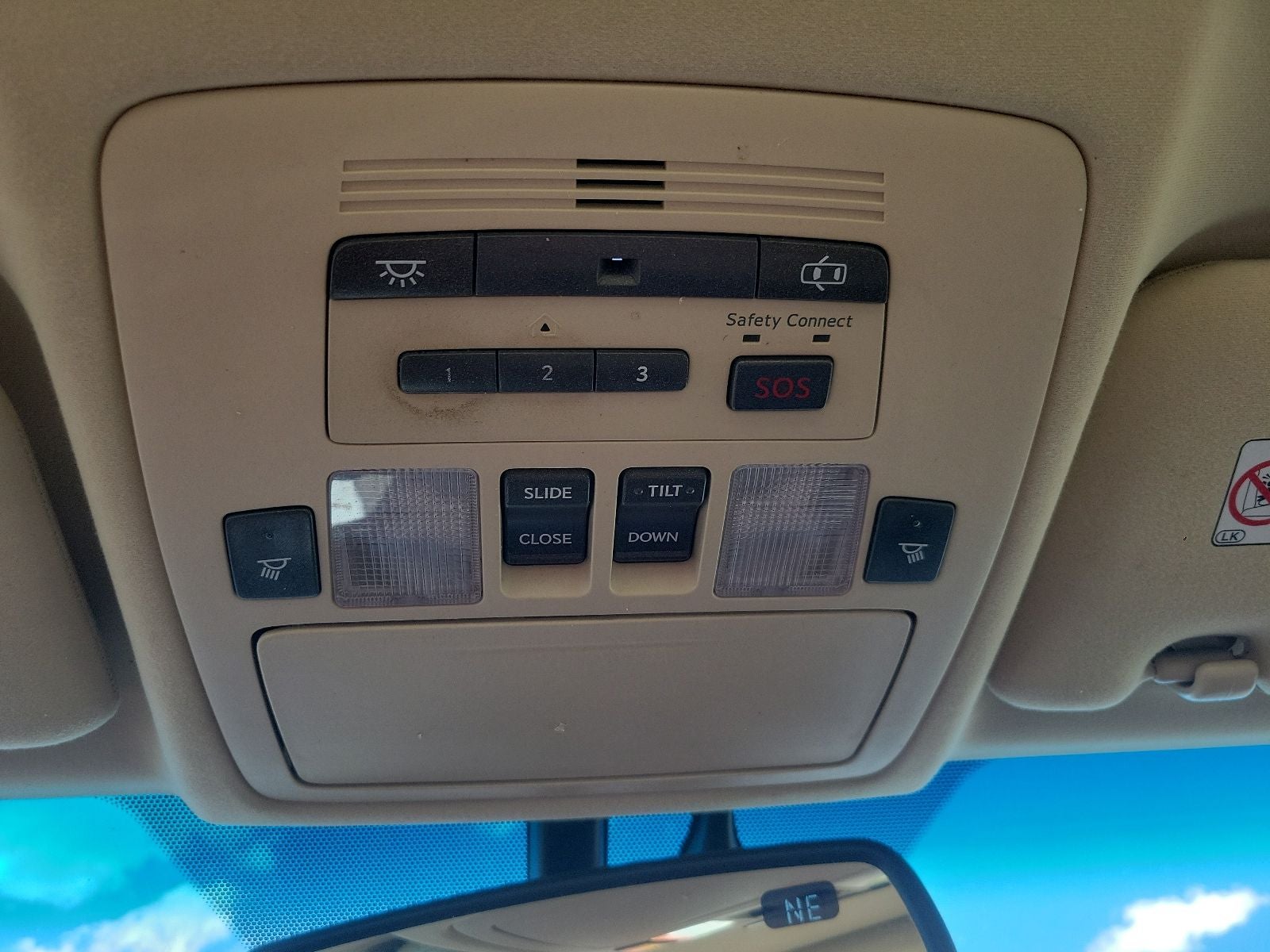 2010 Lexus ES 350 - Photo 32
