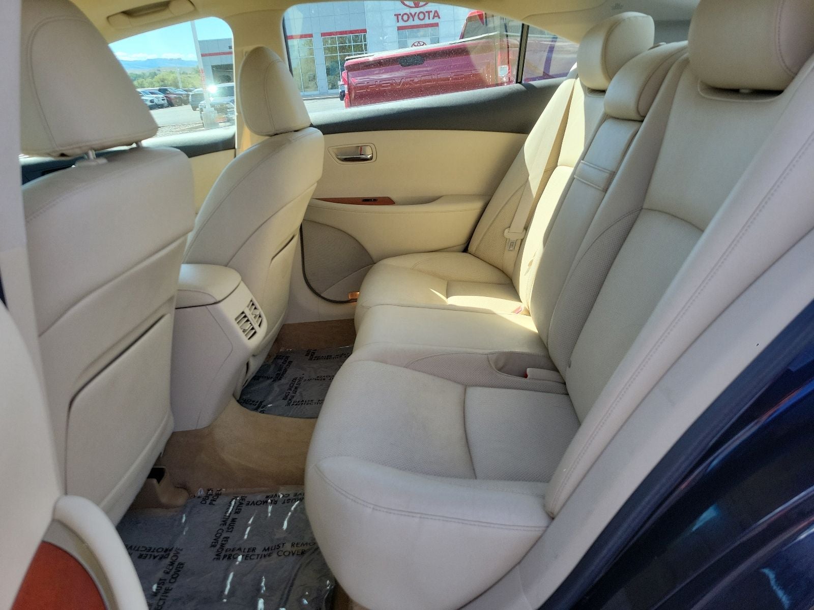 2010 Lexus ES 350 - Photo 38