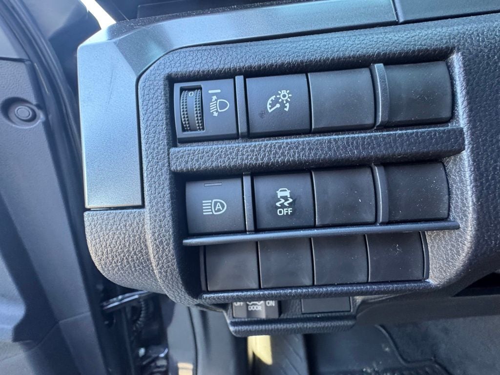 2026 Toyota Tacoma SR5 - Photo 13