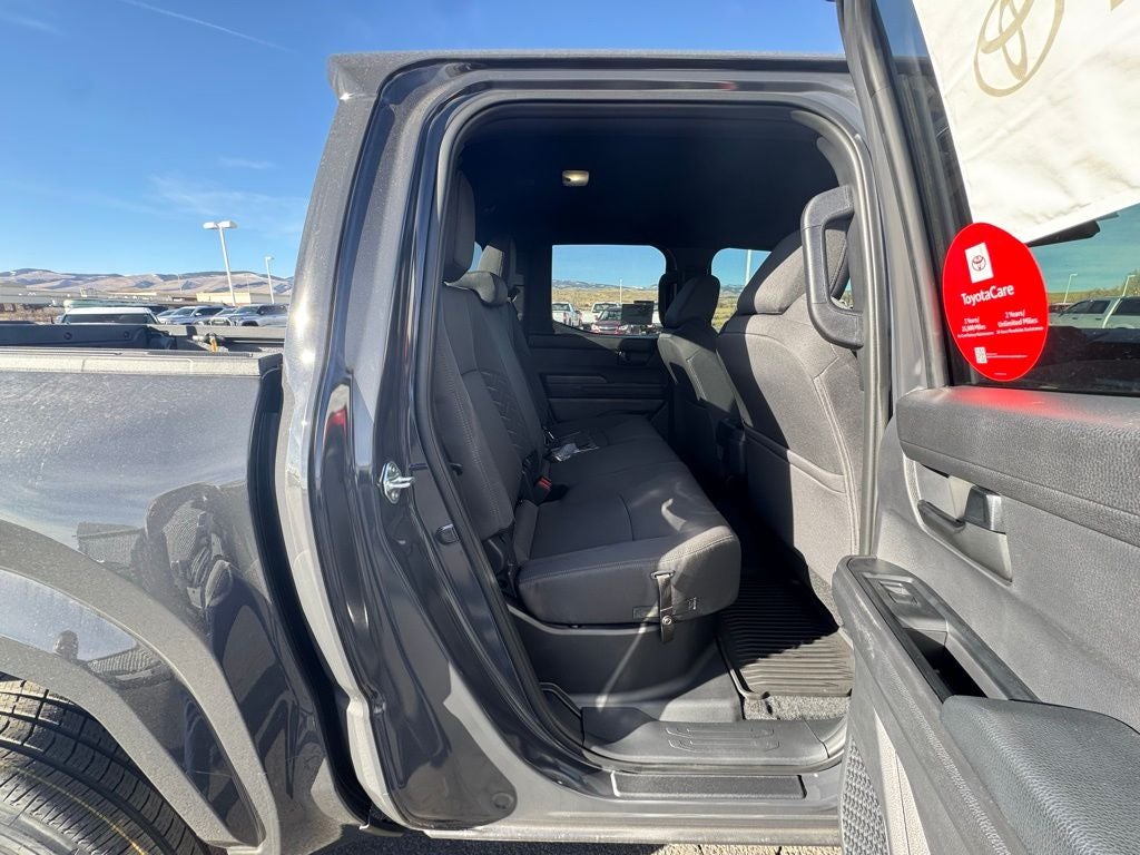 2026 Toyota Tacoma SR5 - Photo 36