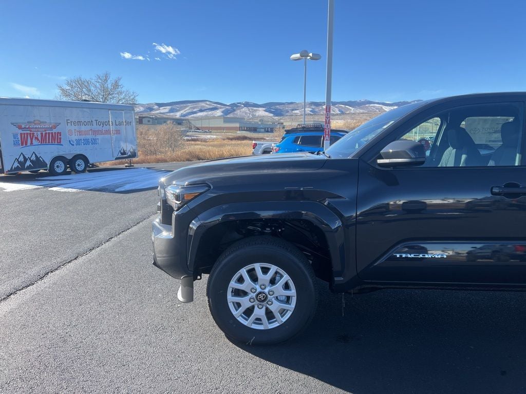 2026 Toyota Tacoma SR5 - Photo 10