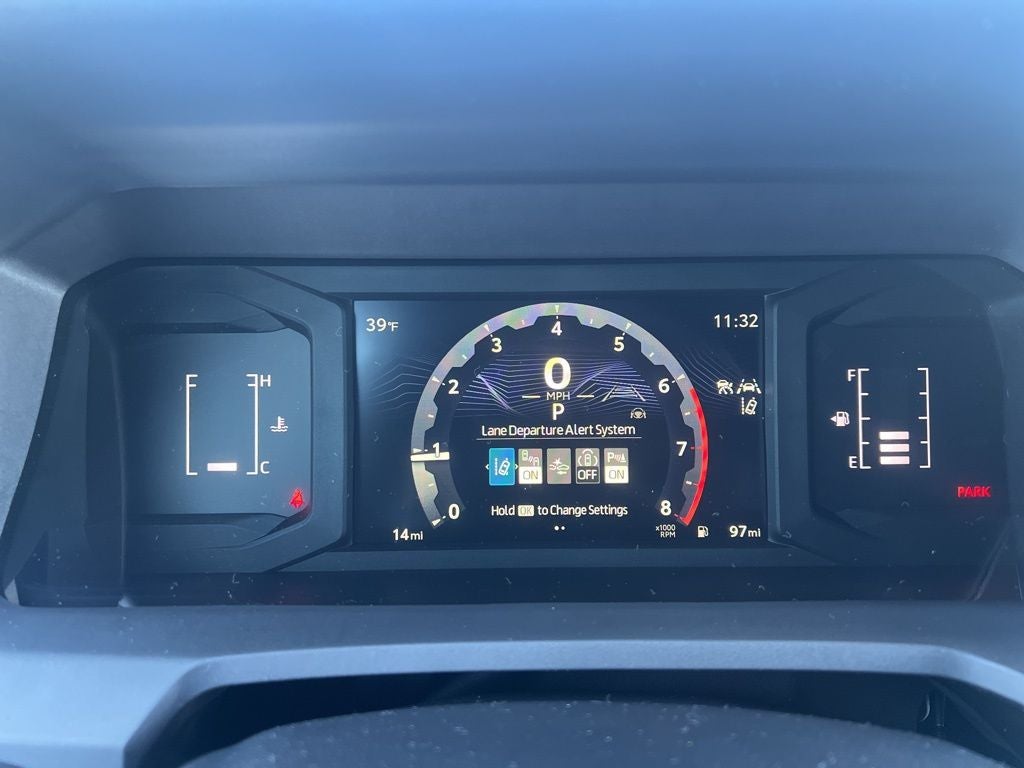 2026 Toyota Tacoma SR5 - Photo 21