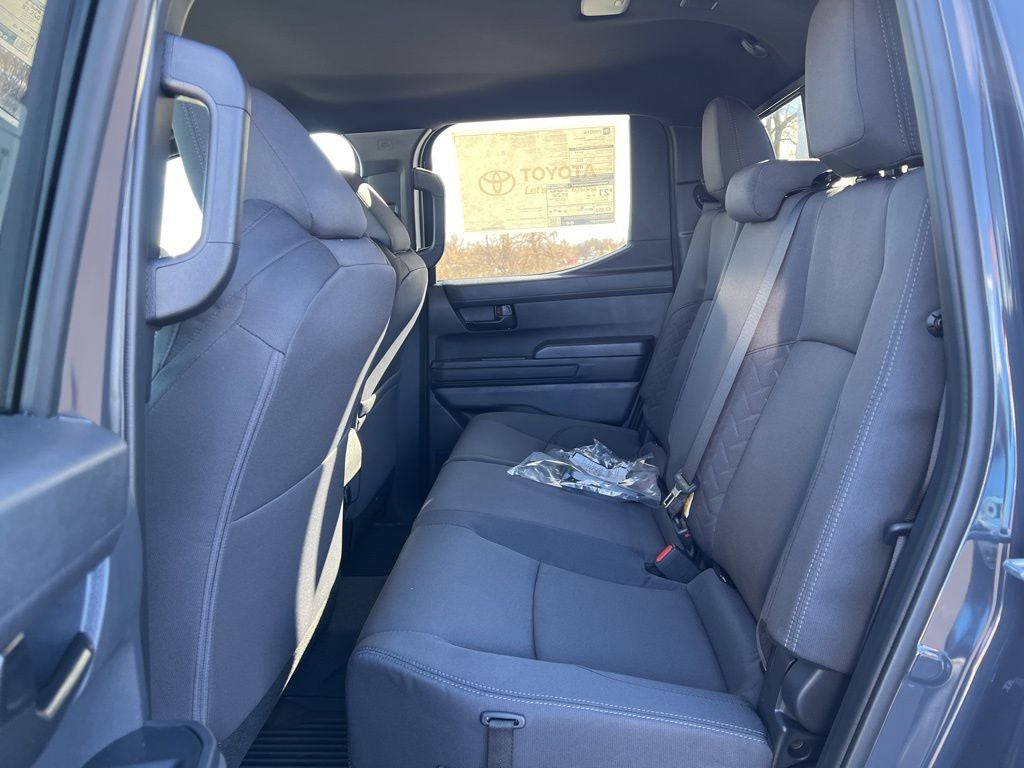 2026 Toyota Tacoma SR5 - Photo 31