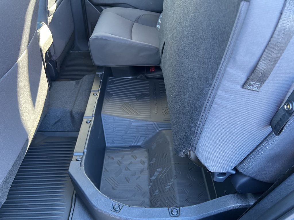 2026 Toyota Tacoma SR5 - Photo 32