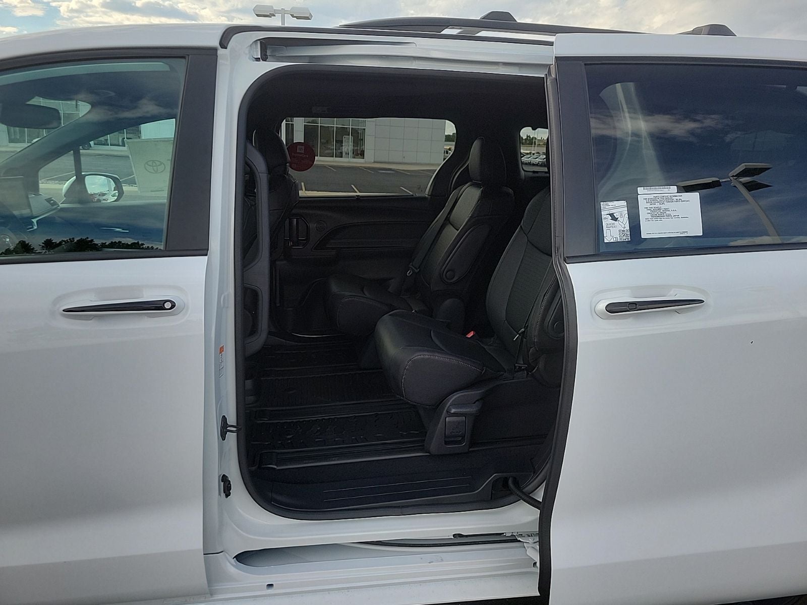 2026 Toyota Sienna Base