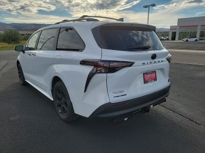 2026 Toyota Sienna Base