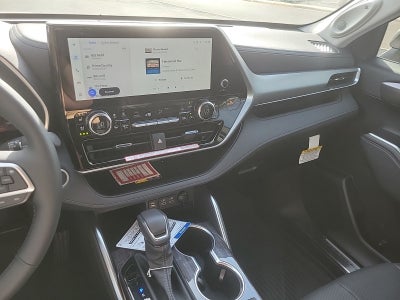 2026 Toyota Highlander Base