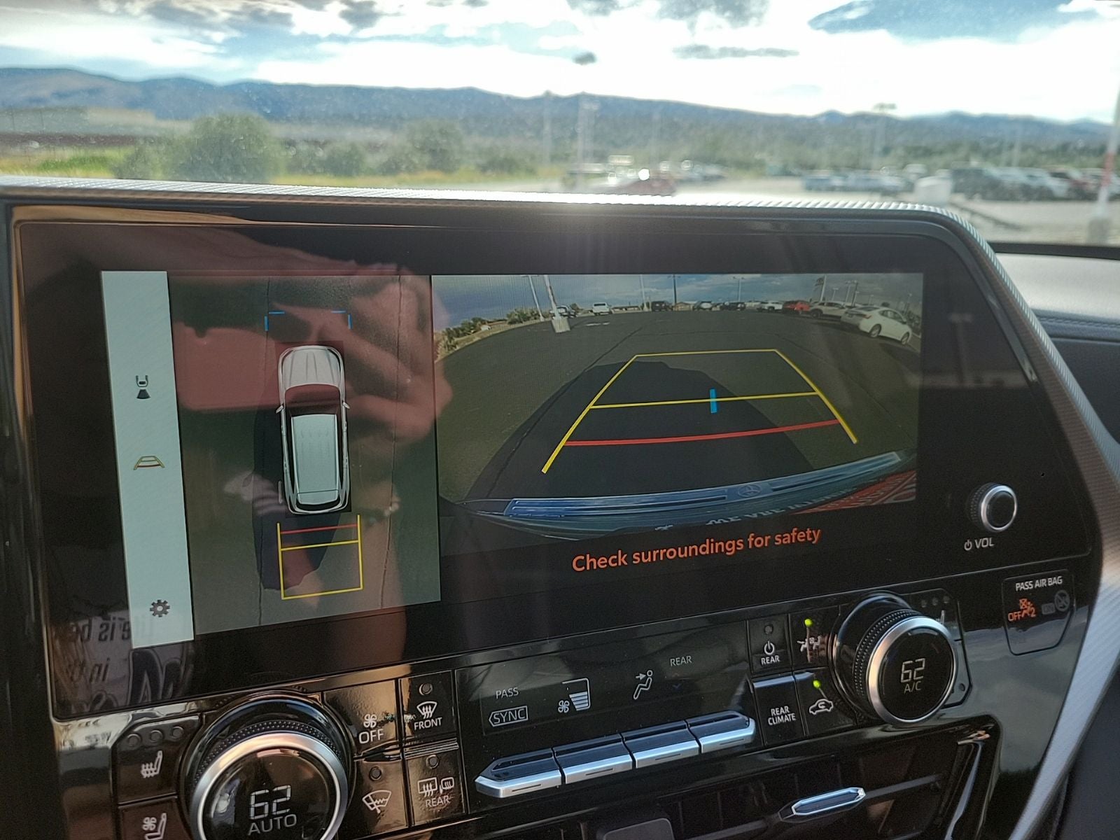 2026 Toyota Highlander Base